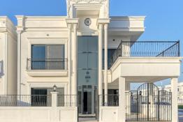 Villa for Sale 240m in Zaner City