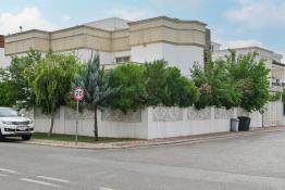 House for Sale 400m in Empire Royal