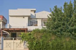 House for Sale 200m in Zerin City