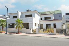 Villa for Sale 300m in Mass Village