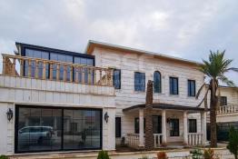 فيلا للبيع 600م في قریة امریکية