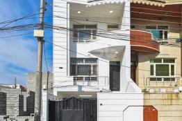 دار للبيع 100م في حي بختیاري