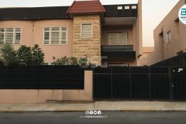 House For Sale 300m in Pank City 