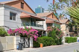 House for Sale 324m in English Village 