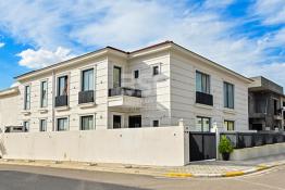 House 200m for Sale in Hiwa City(G)