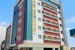 Hotel for Sale 300m in Tairawa