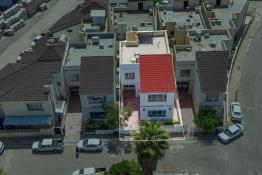 خانوو بۆ فرۆشتن 200م لە ئیتالی ستی 1