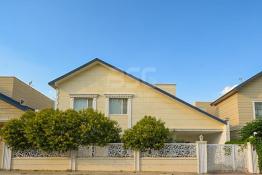 House 320m for Sale in Italian City 2