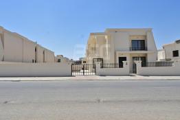 Villa for Rent 500m in Slava City