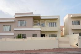 House for Sale 200m in The Atlantic