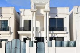 House 200m for Sale in Zaner City