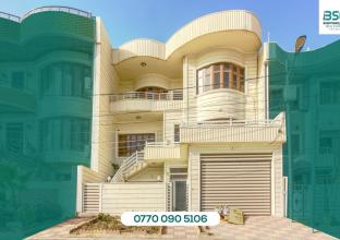 دار للبیع 200م في حي کوردسات