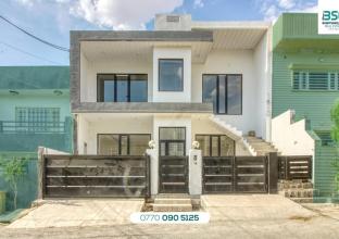 House For Sale 200m in Bakrajo 