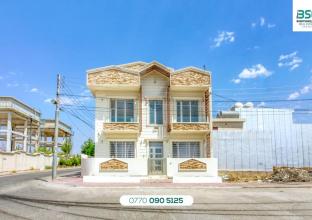 House for Sale 100m in Bakrajo