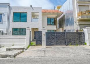 خانوو بۆ فرۆشتن 250م لە دریم ستی