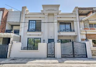 خانوو بۆ فرۆشتن 200م لە گەرەکی روناکی