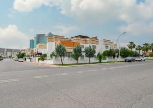 ڤێلا بۆ فرۆشتن 400م لە ئێمپایەر رۆیال