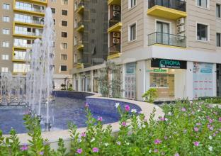 صيدلية للإیجار 104م في لالاف ستي فیو