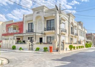 دار للبیع 200م في حي سربستي(32 بارک)