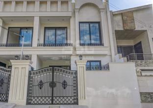 دار للبیع 130م في حي شورش