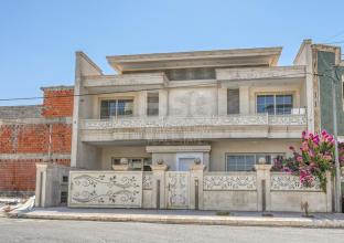 دار للبیع 250م في حي سربستي(32 بارک)