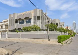 دار للبیع 390م في حي آزادي