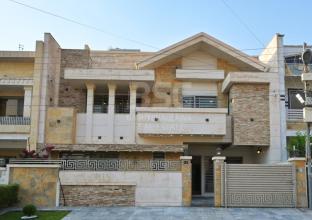 house for sale 250m in rasty
