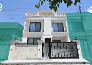 House for Sale 161m in Azadi