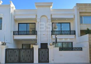 دار للبيع 200م في حي بختیاري