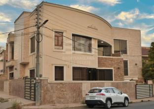 دار للإیجار 270م في حي بختیاري