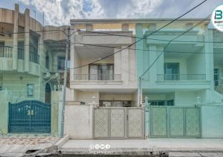 دار للبیع 100م في حي بختیاري 