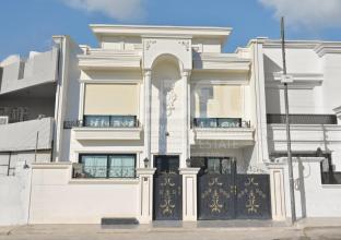 House for Sale 200m in Dolarawa