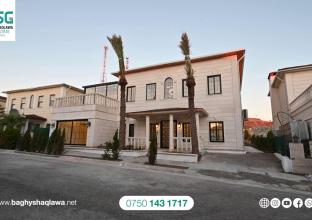 فیلا للبیع 1200م في قریة امریکیة 