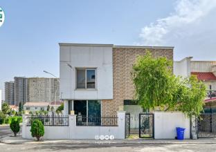 House for Sale 340m in Empire Royal 