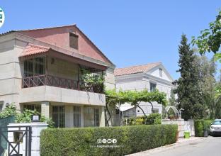 خانوو بۆ فرۆشتن 324م لە گوندی ئینگلیزی 