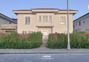 خانوو بۆ فرۆشتن 400م لە هیوا ستی