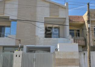 خانوو بۆ فرۆشتن 100م لە گەڕەکی کوێستان (قادسیە)