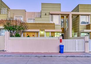 خانوو بۆ فرۆشتن 200م لە لانە ستی