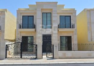 فيلا للایجار 240م في مشروع ماونتن فیو