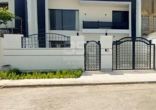 House for Sale 264m in Runaky