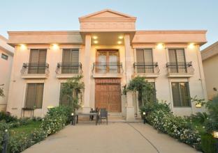 فيلا للإيجار 1000م في سلافا ستي