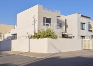 دار للبيع 220م في مشروع فارسان