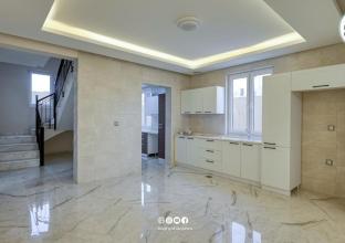 House For Sale 300m in Azadi Nwe 