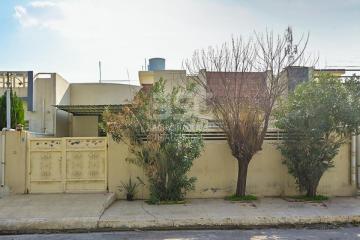 دار للبيع 200م في بحرکة نوي