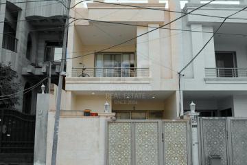 House for Sale 100m in Bakhtyari