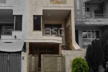 خانوو بۆ فرۆشتن 100م لە گەڕەکی بەختیاری