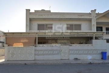 دار للبيع 150م في حي زيان