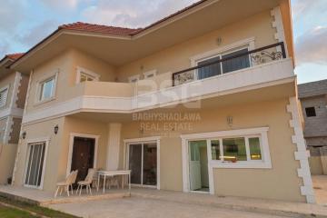 خانوو بۆ فرۆشتن 550م لە گلۆباڵ ستی