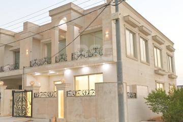 House for Sale 200m in Hawari Shar