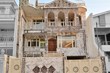 دار للإیجار 200م في حي شورش